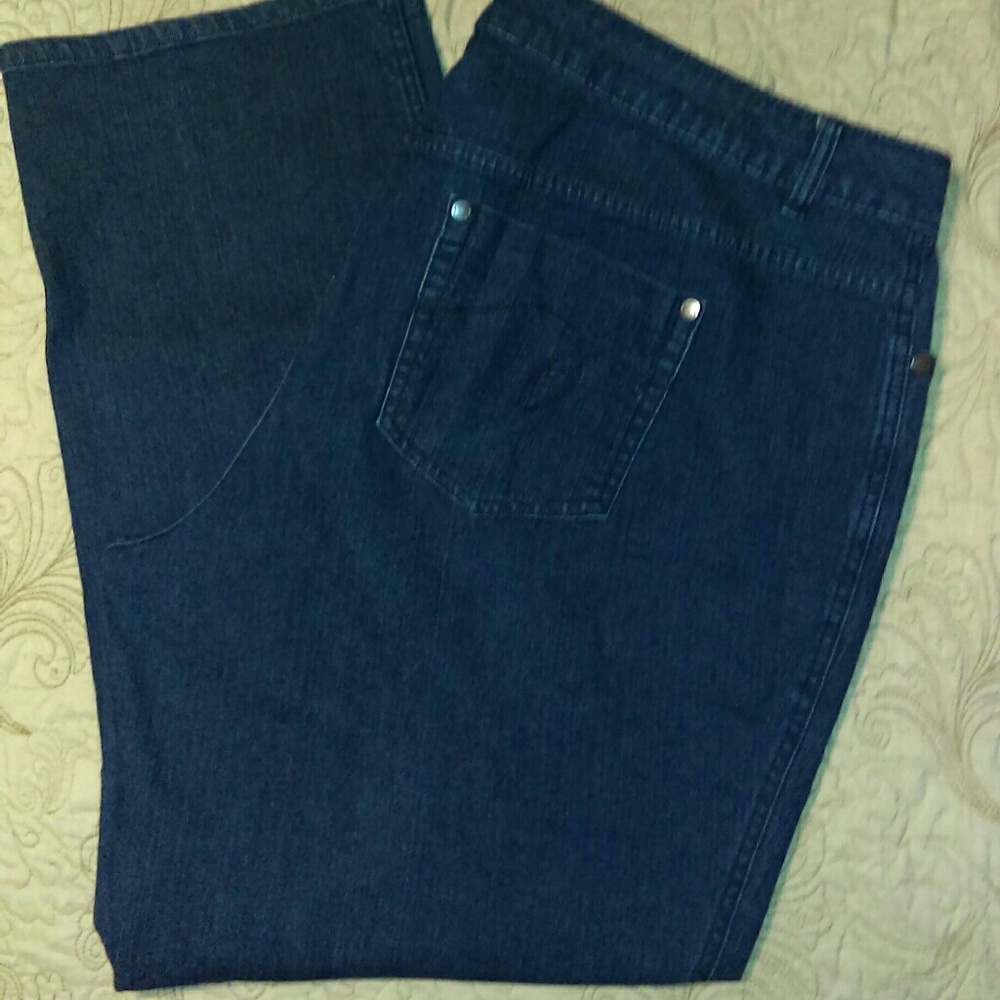 Avenue size 22A straight leg jeans